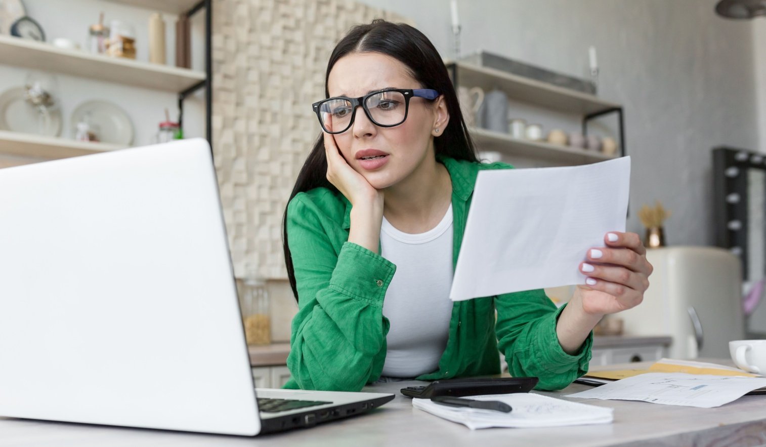 Mi contrato de luz, ¿es fijo o indexado? Descubre cómo afecta a tu factura